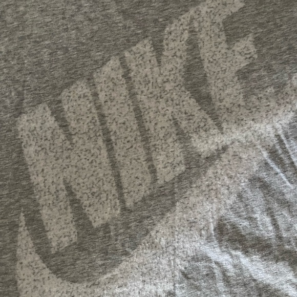 Vintage NIKE Red Tag Workout Crop-top: Ladies XS 90’s Streetwear - Picture 2 of 3